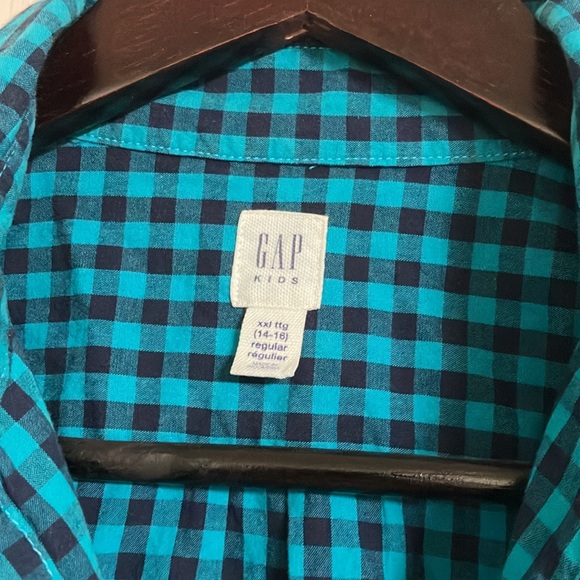 GAP Youth shirt xxl (14-16 regular) - Picture 2 of 4